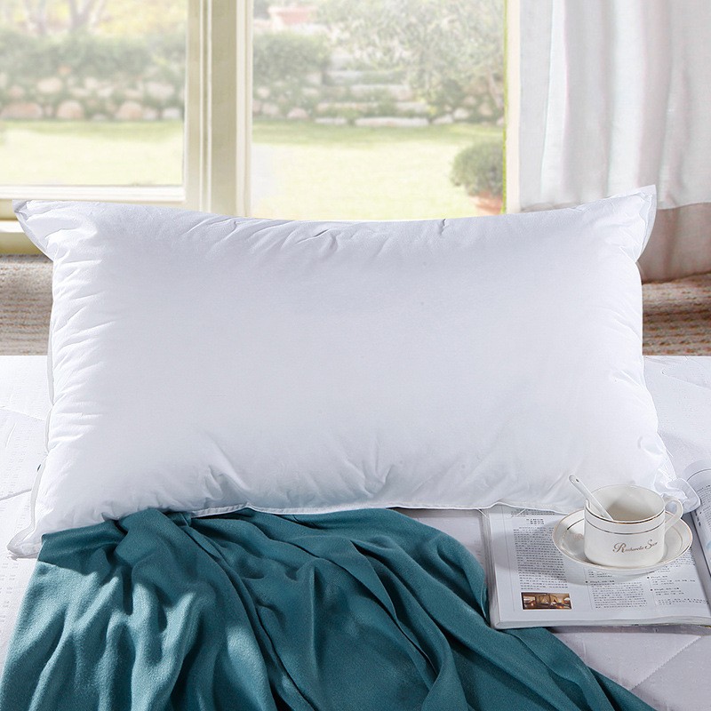 100% Cotton Casing 200TC with Polyester Filling Bedding Pillows