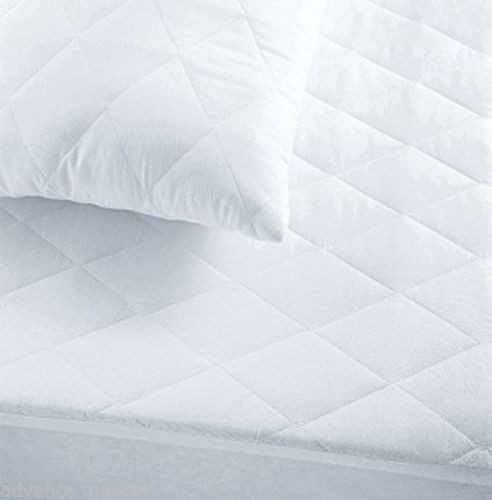 90gsm 100% Polyester Fabric with TPU Waterproof Quilted Pillowcase