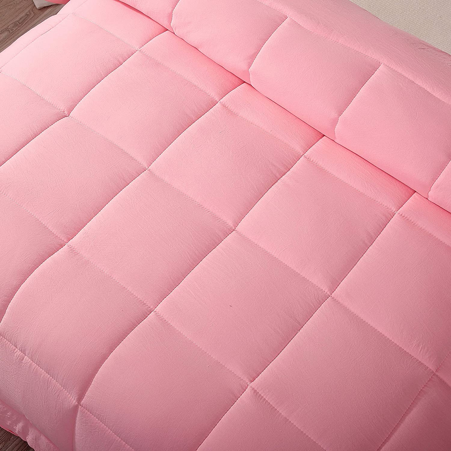 All Season Soft Microfiber Alternative Comforter