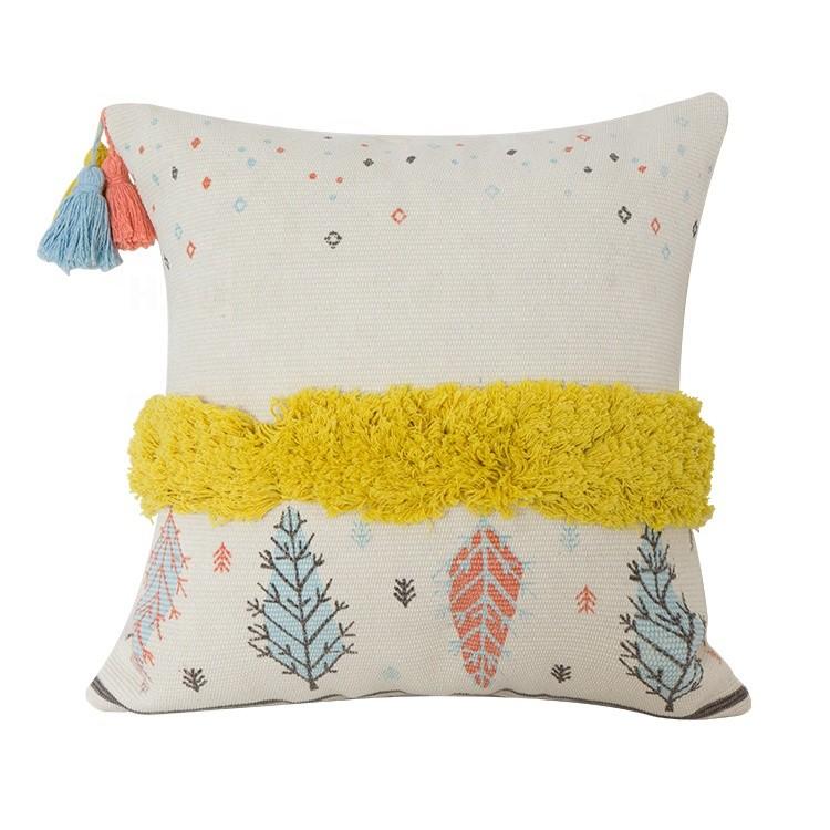 Modern Decorative Tufted Throw Pillow/Cushion