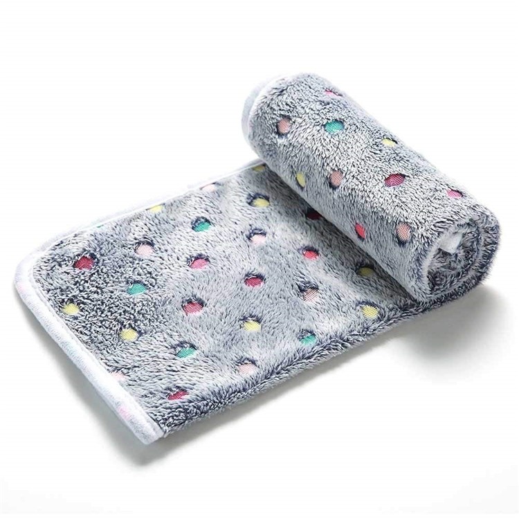 Soft and Cute 100% Double-Sided Faux fur Coral velvet Dot Pet Dog Blanket