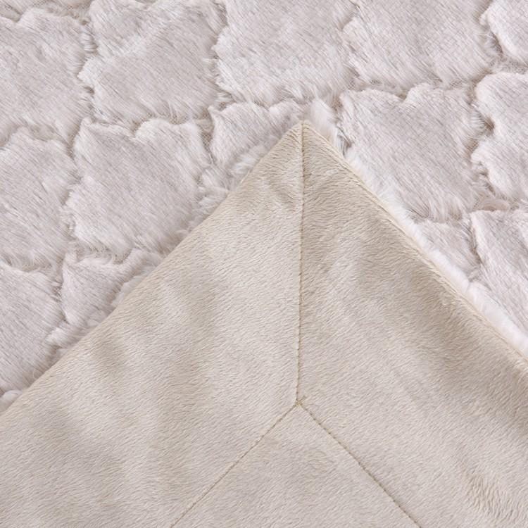 Solid Diamond Brushed PV Fleece Blanket