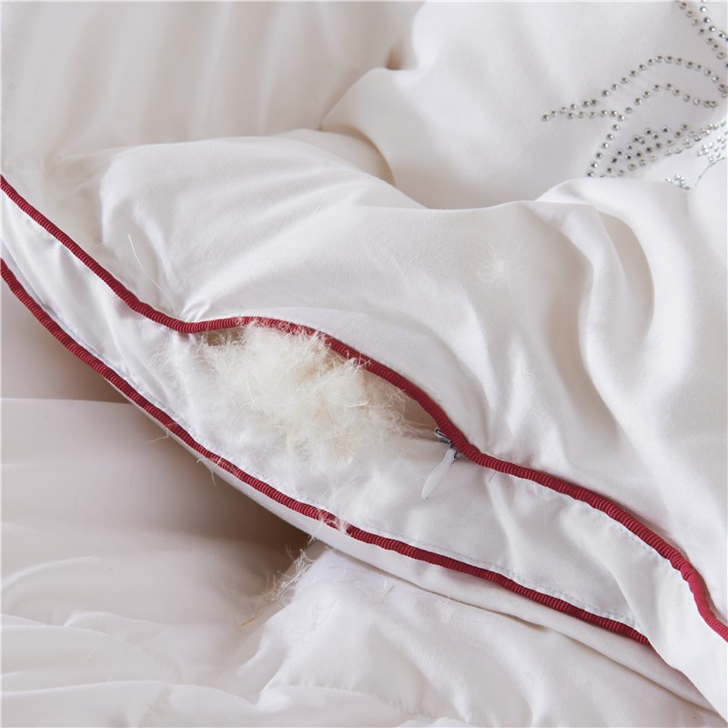 233TC White Cotton Cover 50% White Goose / Duck Down Quilted Bed Comforter Inner